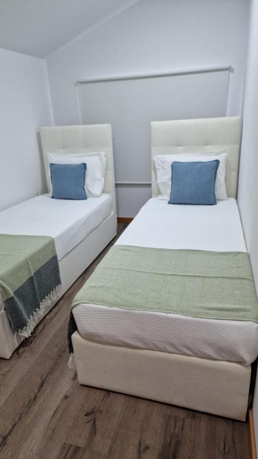 A.L. Katekero Hostel Costa Nova Luaran gambar